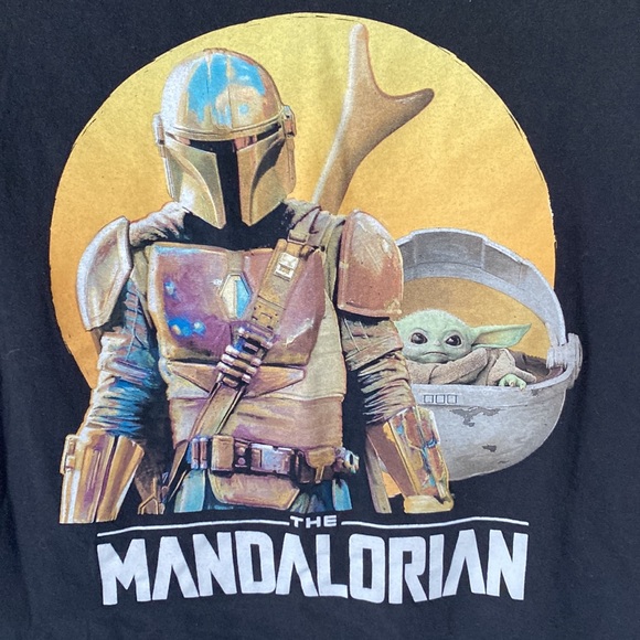 3/$20 Star Wars The Mandalorian Men's Short Sleeve Graphic Crewneck T-Shirt - Picture 2 of 4